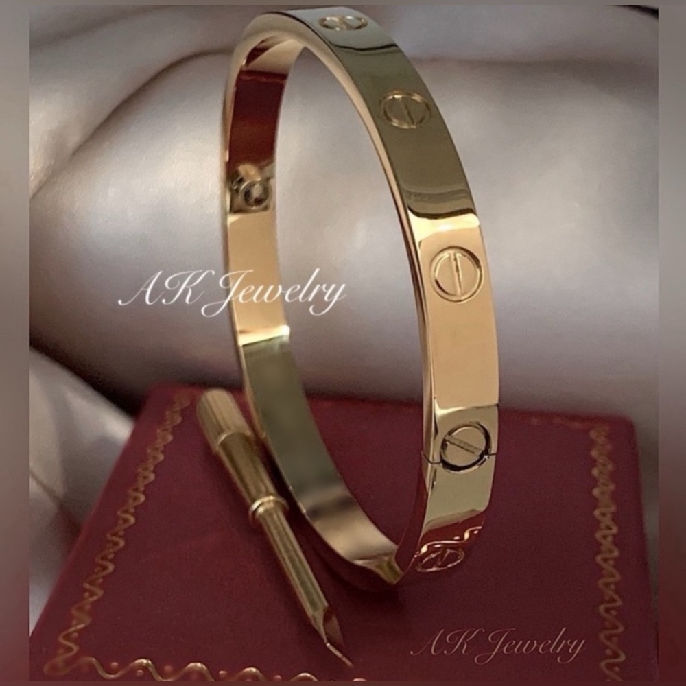 💎18k LUXURY Screw Tighten Closure, Cuff, Bracelet, High End